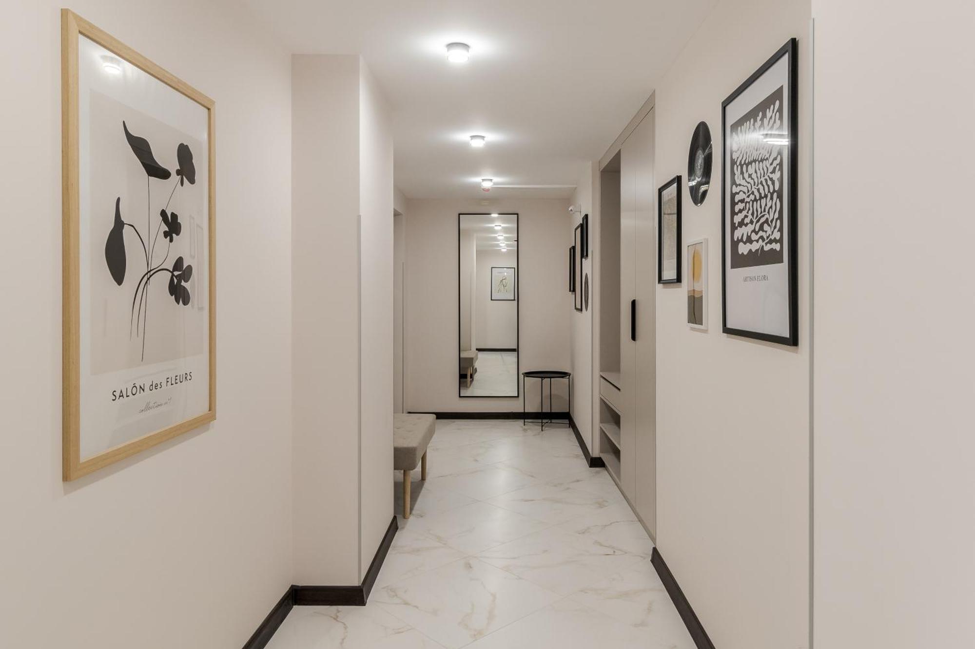 77 Views Apartments By Inshi Lviv Dış mekan fotoğraf