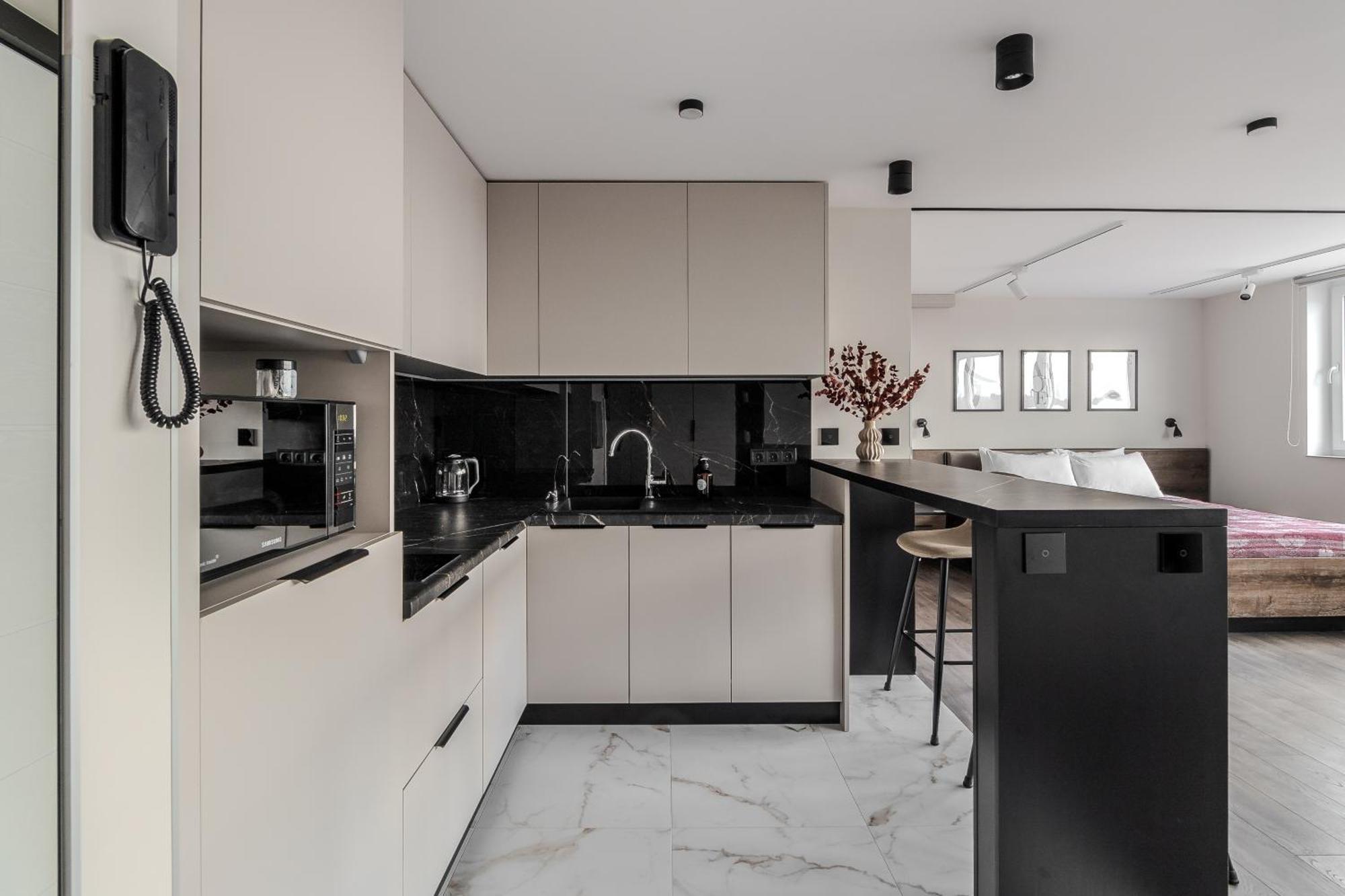 77 Views Apartments By Inshi Lviv Dış mekan fotoğraf