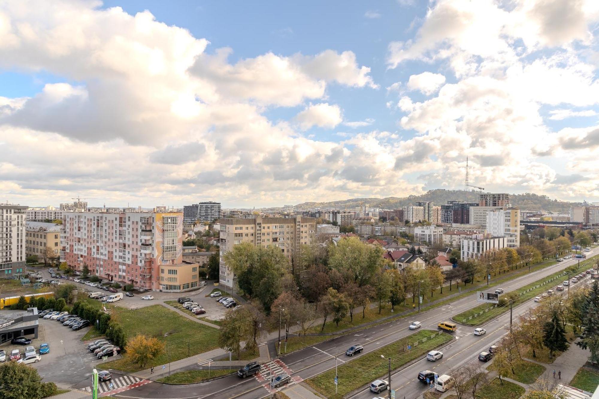 77 Views Apartments By Inshi Lviv Dış mekan fotoğraf